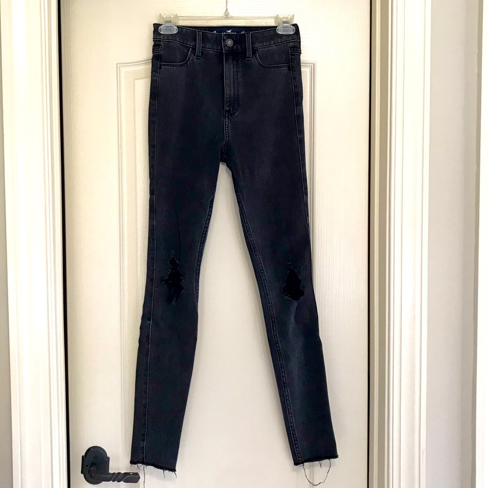 Women’s Hollister jeans